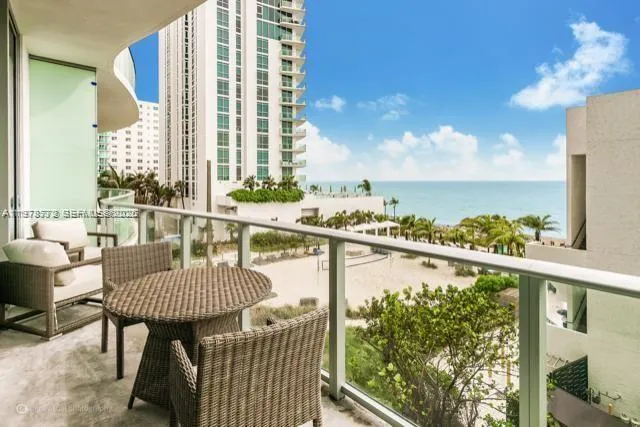 4111 S Ocean Dr 302, Hollywood, Florida 33019, Hollywood, Florida 33019, 1 Bedroom Bedrooms, ,1 BathroomBathrooms,Residential,For Sale,4111 S Ocean Dr 302, Hollywood, Florida 33019,A11978772