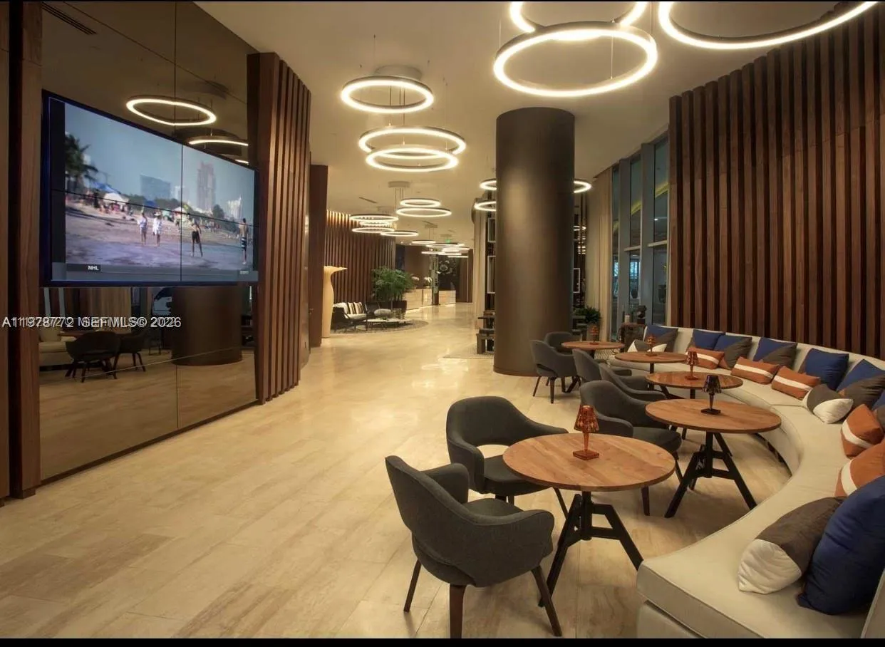 4111 S Ocean Dr 302, Hollywood, Florida 33019, Hollywood, Florida 33019, 1 Bedroom Bedrooms, ,1 BathroomBathrooms,Residential,For Sale,4111 S Ocean Dr 302, Hollywood, Florida 33019,A11978772