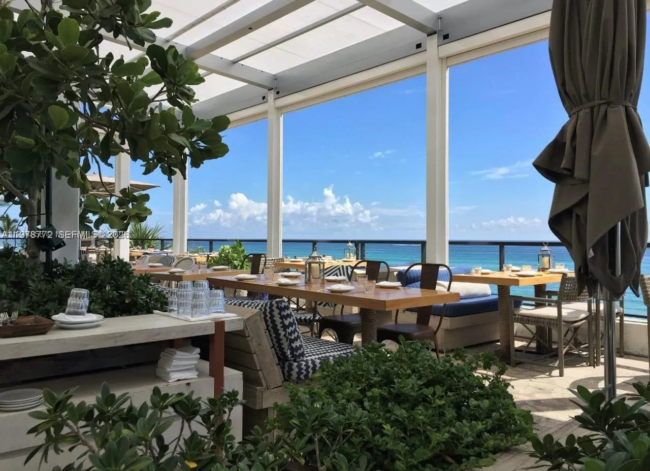 4111 S Ocean Dr 302, Hollywood, Florida 33019, Hollywood, Florida 33019, 1 Bedroom Bedrooms, ,1 BathroomBathrooms,Residential,For Sale,4111 S Ocean Dr 302, Hollywood, Florida 33019,A11978772