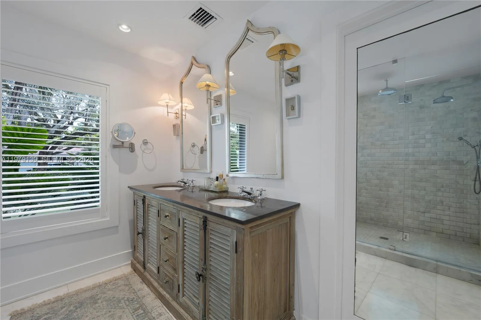 536 Jeronimo Dr, Coral Gables, Florida 33146, Coral Gables, Florida 33146, 3 Bedrooms Bedrooms, ,4 BathroomsBathrooms,Residential,For Sale,536 Jeronimo Dr, Coral Gables, Florida 33146,A11979139