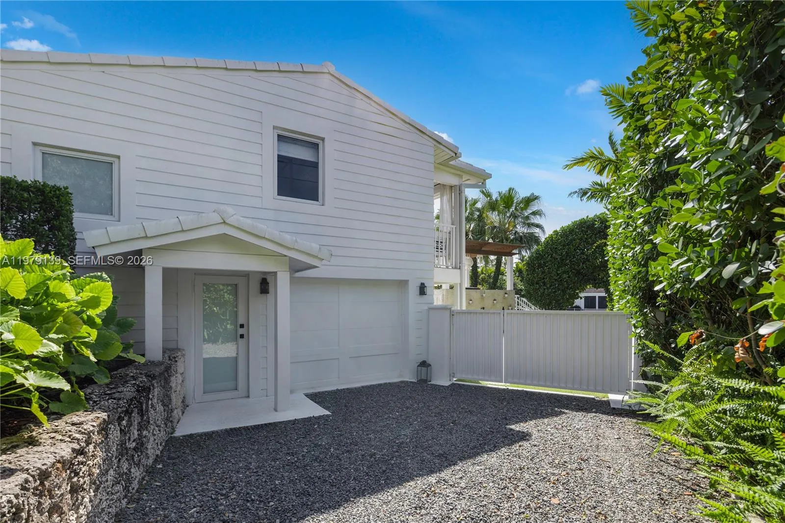 536 Jeronimo Dr, Coral Gables, Florida 33146, Coral Gables, Florida 33146, 3 Bedrooms Bedrooms, ,4 BathroomsBathrooms,Residential,For Sale,536 Jeronimo Dr, Coral Gables, Florida 33146,A11979139