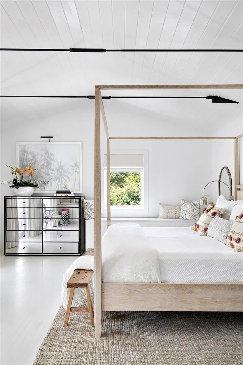 536 Jeronimo Dr, Coral Gables, Florida 33146, Coral Gables, Florida 33146, 3 Bedrooms Bedrooms, ,4 BathroomsBathrooms,Residential,For Sale,536 Jeronimo Dr, Coral Gables, Florida 33146,A11979139