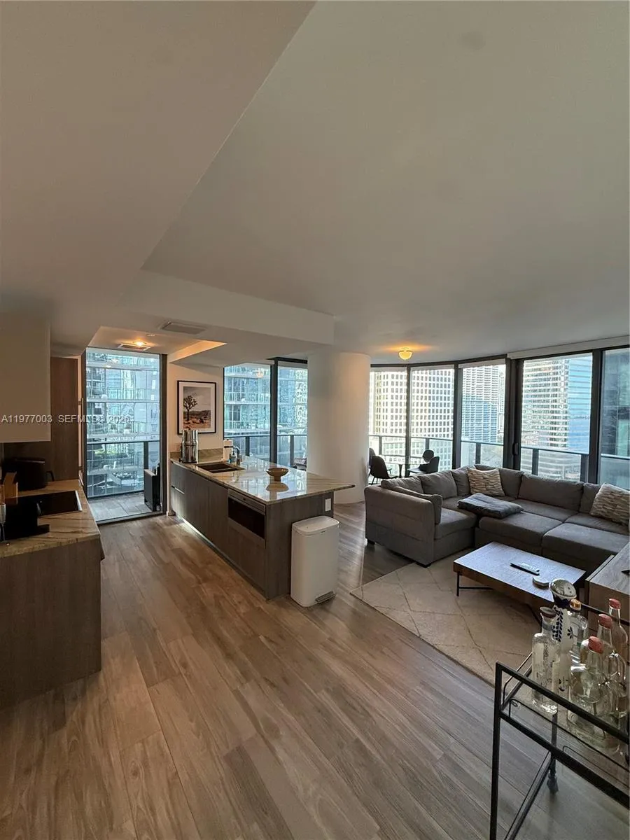 801 S Miami Ave 1705, Miami, Florida 33131, Miami, Florida 33131, 2 Bedrooms Bedrooms, ,2 BathroomsBathrooms,Residential Lease,For Rent,801 S Miami Ave 1705, Miami, Florida 33131,A11977003