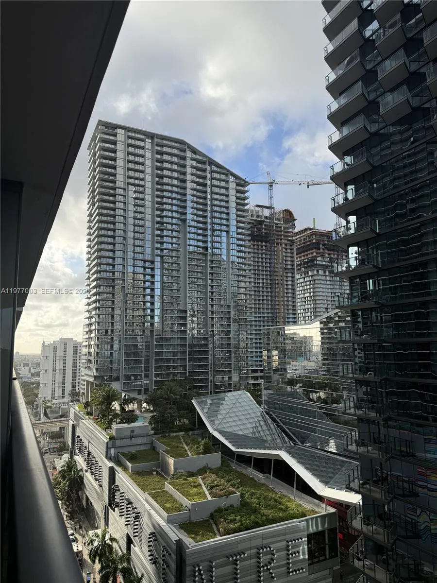 801 S Miami Ave 1705, Miami, Florida 33131, Miami, Florida 33131, 2 Bedrooms Bedrooms, ,2 BathroomsBathrooms,Residential Lease,For Rent,801 S Miami Ave 1705, Miami, Florida 33131,A11977003