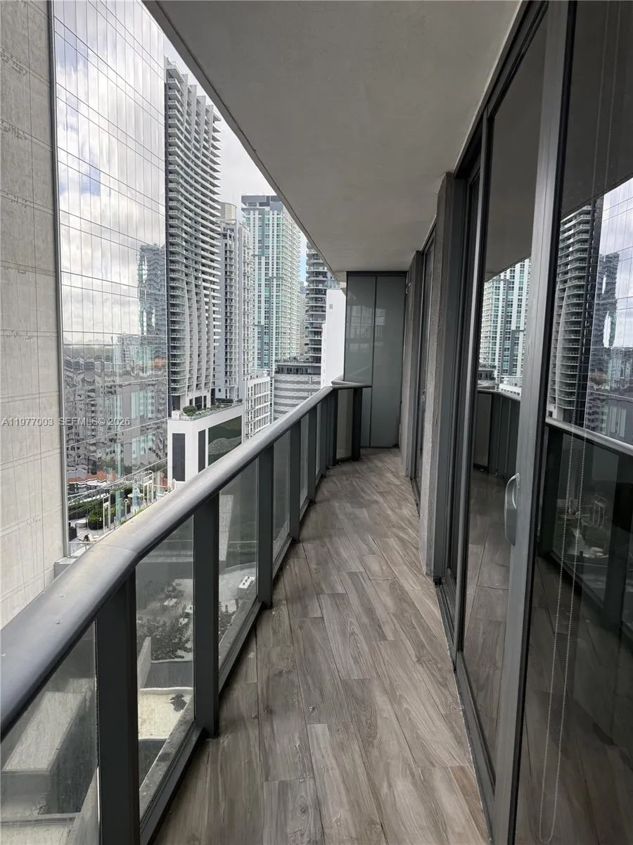 801 S Miami Ave 1705, Miami, Florida 33131, Miami, Florida 33131, 2 Bedrooms Bedrooms, ,2 BathroomsBathrooms,Residential Lease,For Rent,801 S Miami Ave 1705, Miami, Florida 33131,A11977003