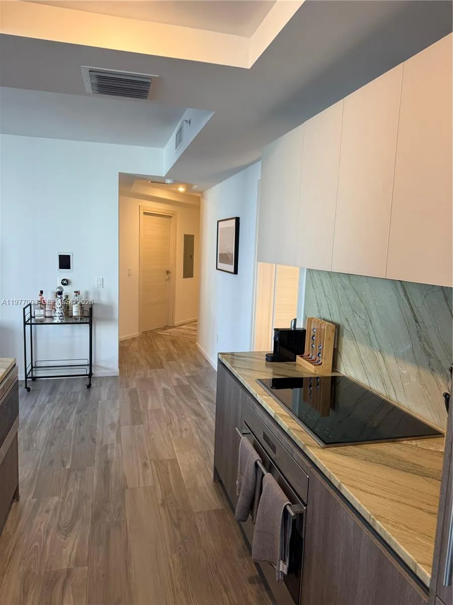 801 S Miami Ave 1705, Miami, Florida 33131, Miami, Florida 33131, 2 Bedrooms Bedrooms, ,2 BathroomsBathrooms,Residential Lease,For Rent,801 S Miami Ave 1705, Miami, Florida 33131,A11977003