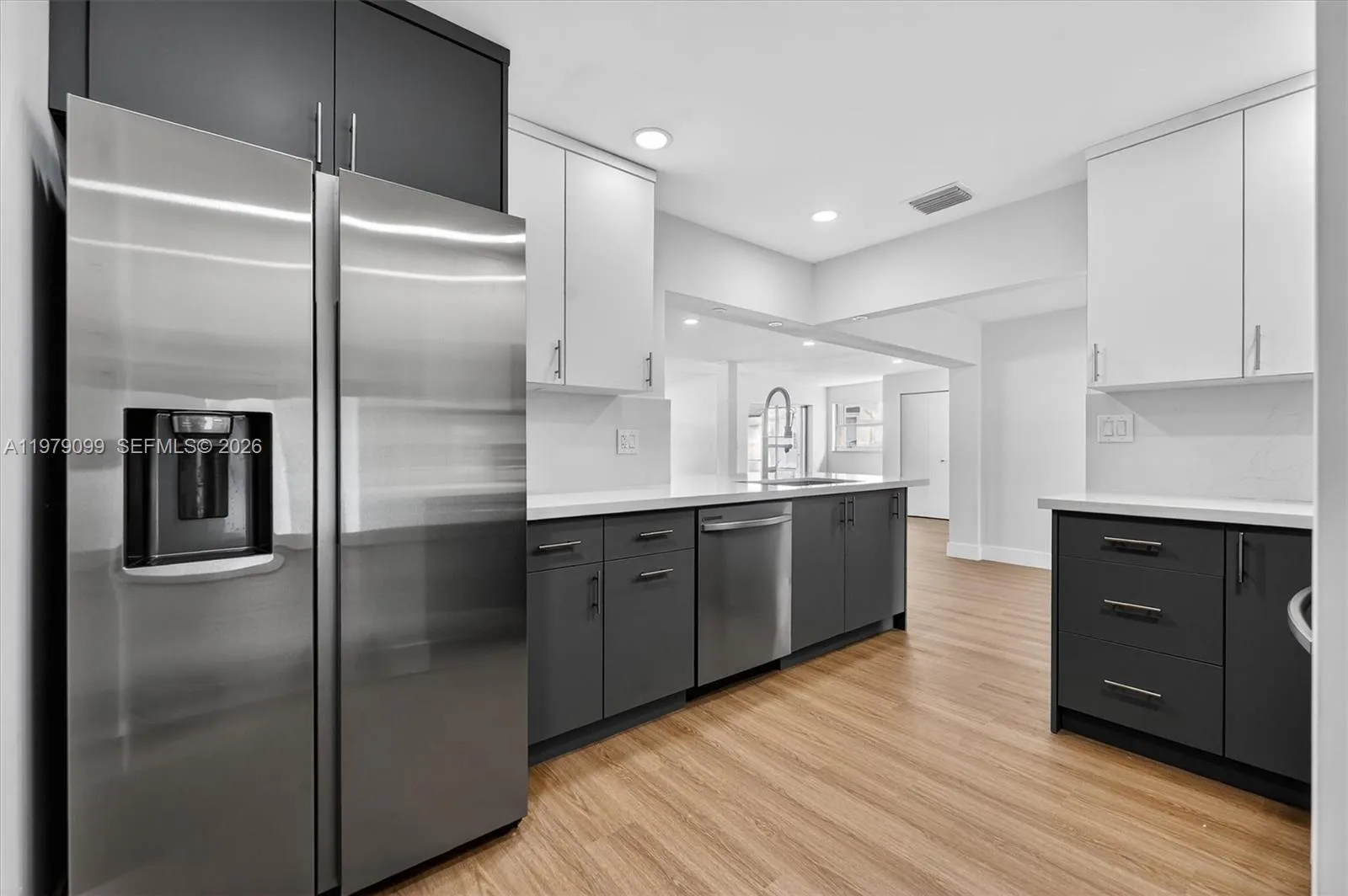 8941 Nw 13th St, Plantation, Florida 33322, Plantation, Florida 33322, 3 Bedrooms Bedrooms, ,2 BathroomsBathrooms,Residential,For Sale,8941 Nw 13th St, Plantation, Florida 33322,A11979099