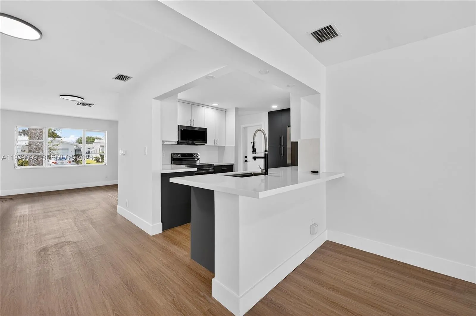 8941 Nw 13th St, Plantation, Florida 33322, Plantation, Florida 33322, 3 Bedrooms Bedrooms, ,2 BathroomsBathrooms,Residential,For Sale,8941 Nw 13th St, Plantation, Florida 33322,A11979099