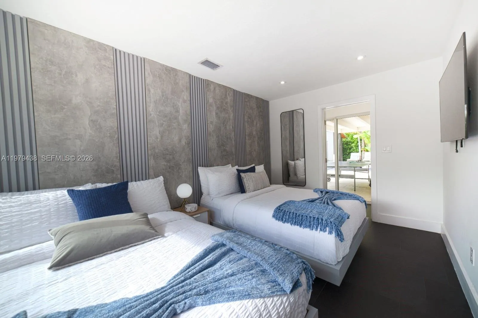 18800 Belmont Dr, Cutler Bay, Florida 33157, Cutler Bay, Florida 33157, 5 Bedrooms Bedrooms, ,4 BathroomsBathrooms,Residential,For Sale,18800 Belmont Dr, Cutler Bay, Florida 33157,A11979438