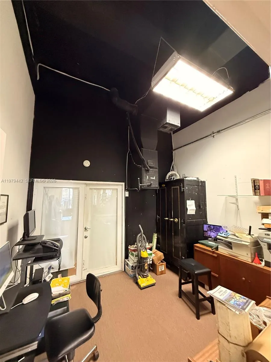 1018 71st St 1018-104, Miami Beach, Florida 33141, Miami Beach, Florida 33141, ,Commercial Lease,For Rent,1018 71st St 1018-104, Miami Beach, Florida 33141,A11979442