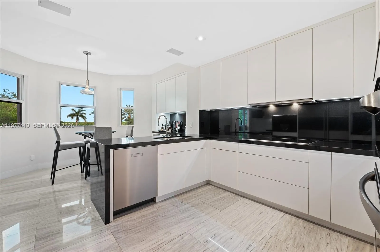 13633 Deering Bay Dr 225, Coral Gables, Florida 33, Coral Gables, Florida 33158, 3 Bedrooms Bedrooms, ,3 BathroomsBathrooms,Residential,For Sale,13633 Deering Bay Dr 225, Coral Gables, Florida 33,A11977419