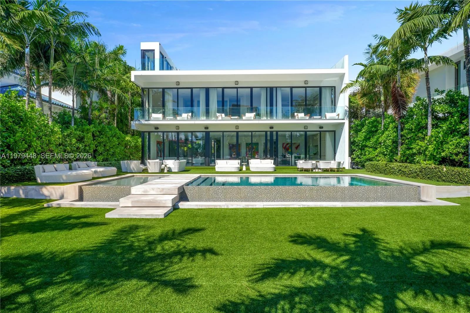 5501 Pine Tree Dr, Miami Beach, Florida 33140, Miami Beach, Florida 33140, 5 Bedrooms Bedrooms, ,5 BathroomsBathrooms,Residential Lease,For Rent,5501 Pine Tree Dr, Miami Beach, Florida 33140,A11979448