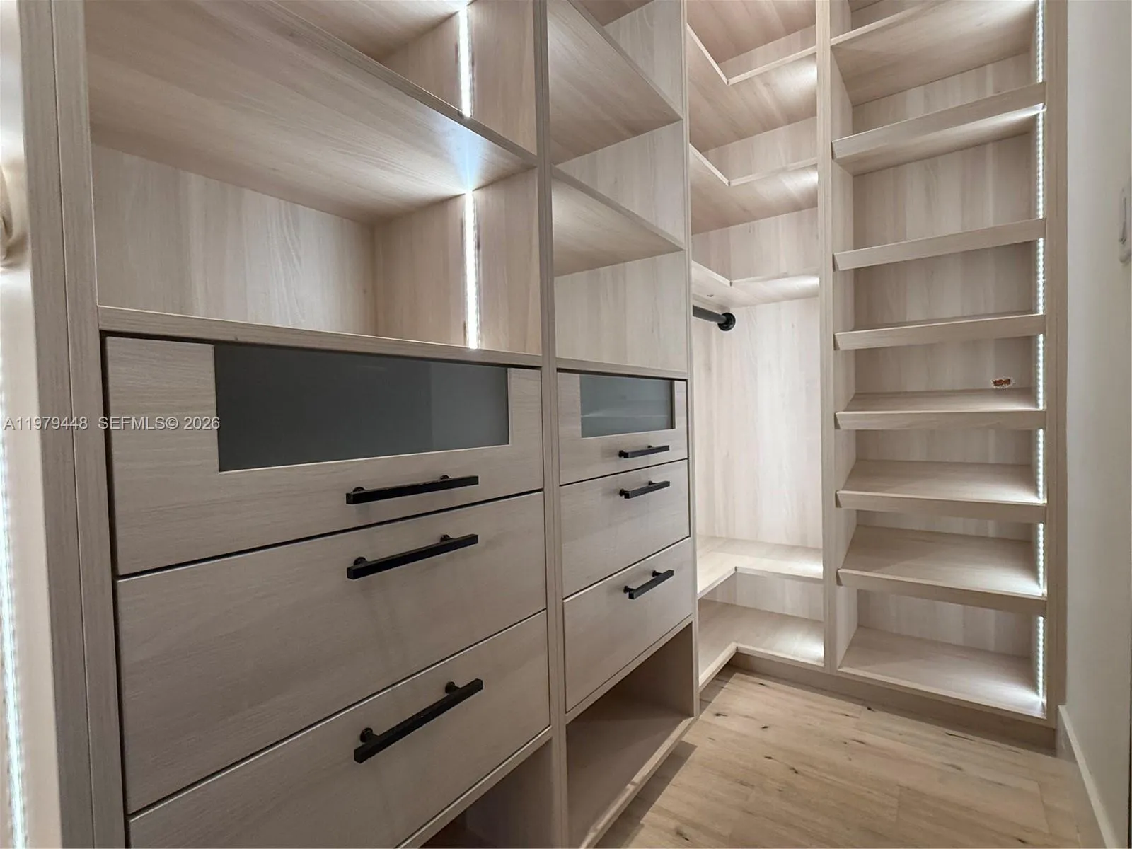 5501 Pine Tree Dr, Miami Beach, Florida 33140, Miami Beach, Florida 33140, 5 Bedrooms Bedrooms, ,5 BathroomsBathrooms,Residential Lease,For Rent,5501 Pine Tree Dr, Miami Beach, Florida 33140,A11979448