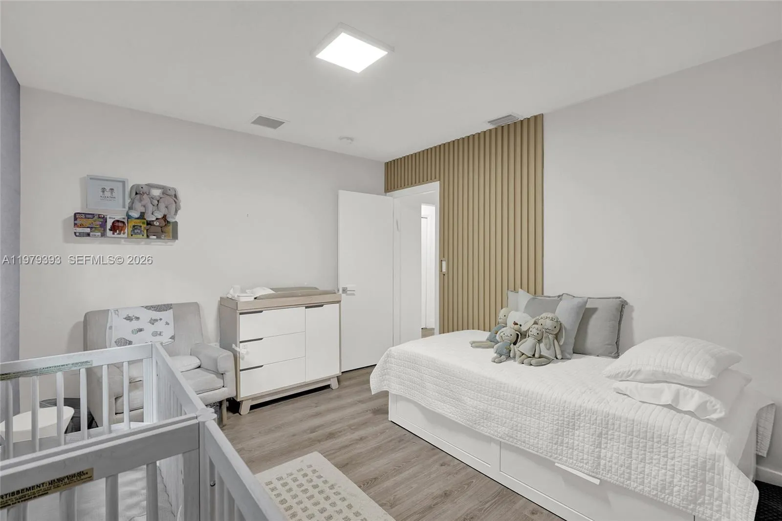 2301 Ne 196th St, Miami, Florida 33180, Miami, Florida 33180, 4 Bedrooms Bedrooms, ,3 BathroomsBathrooms,Residential,For Sale,2301 Ne 196th St, Miami, Florida 33180,A11979393