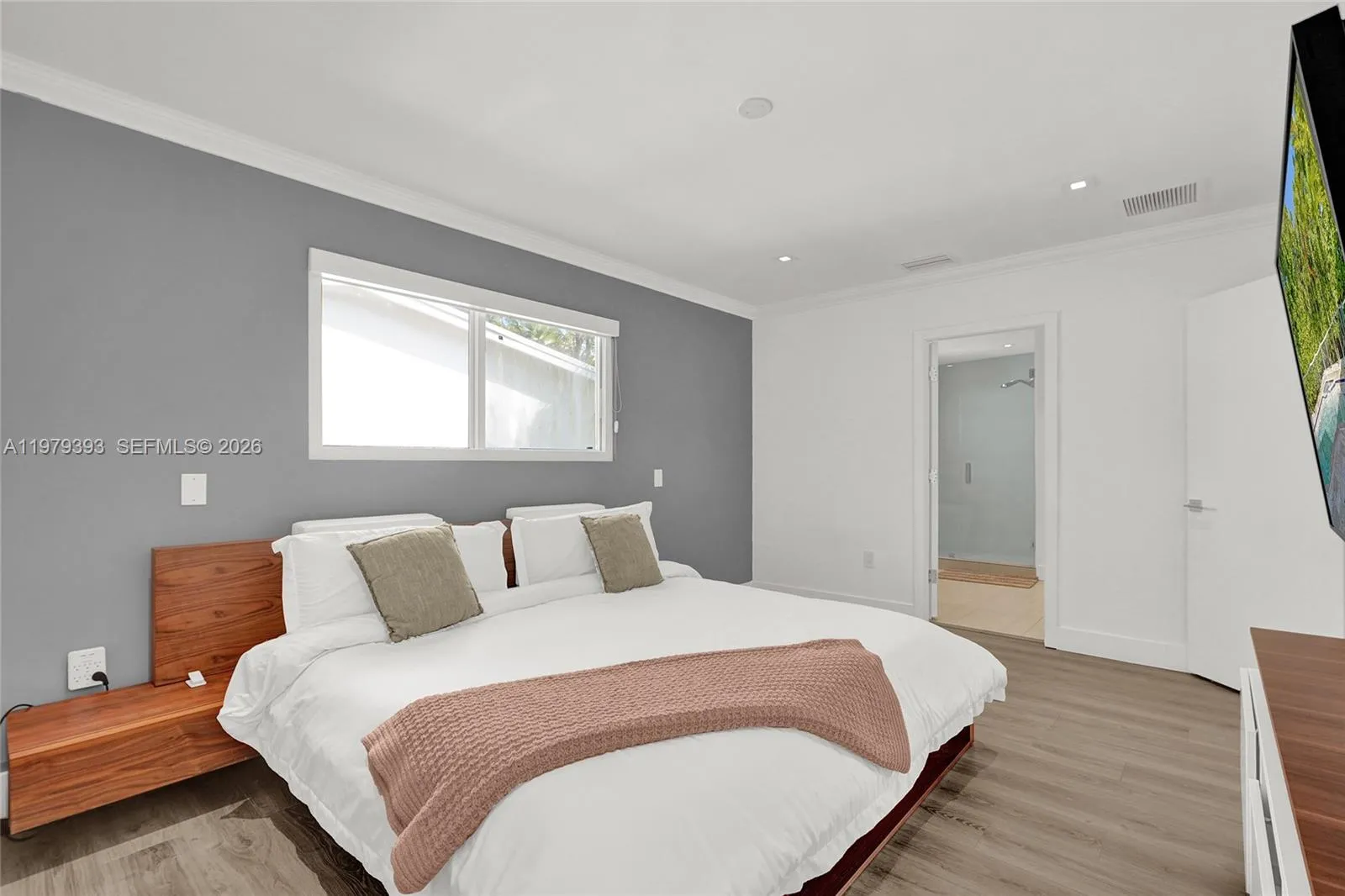 2301 Ne 196th St, Miami, Florida 33180, Miami, Florida 33180, 4 Bedrooms Bedrooms, ,3 BathroomsBathrooms,Residential,For Sale,2301 Ne 196th St, Miami, Florida 33180,A11979393