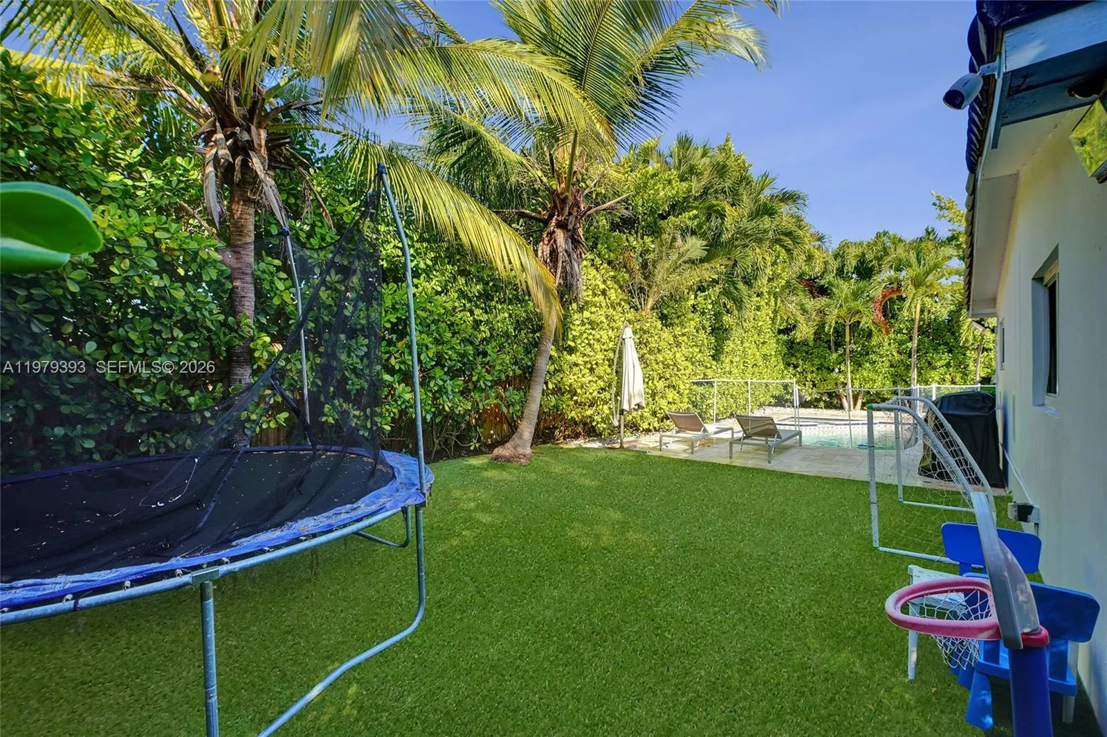 2301 Ne 196th St, Miami, Florida 33180, Miami, Florida 33180, 4 Bedrooms Bedrooms, ,3 BathroomsBathrooms,Residential,For Sale,2301 Ne 196th St, Miami, Florida 33180,A11979393