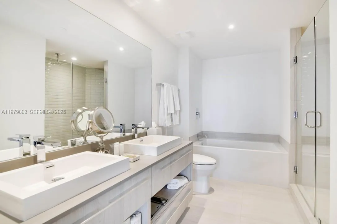 4010 S Ocean Dr R1402, Hollywood, Florida 33019, Hollywood, Florida 33019, 2 Bedrooms Bedrooms, ,2 BathroomsBathrooms,Residential,For Sale,4010 S Ocean Dr R1402, Hollywood, Florida 33019,A11979003