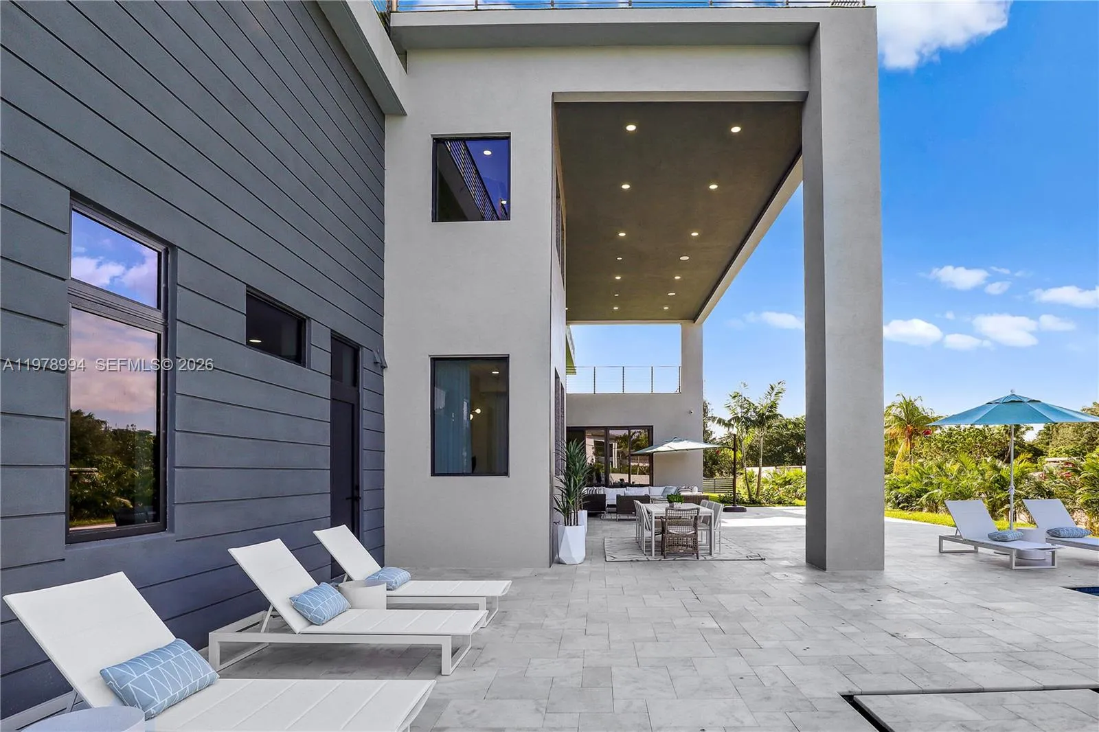 2311 Sw 108th Ter, Davie, Florida 33324, Davie, Florida 33324, 8 Bedrooms Bedrooms, ,8 BathroomsBathrooms,Residential Lease,For Rent,2311 Sw 108th Ter, Davie, Florida 33324,A11978994