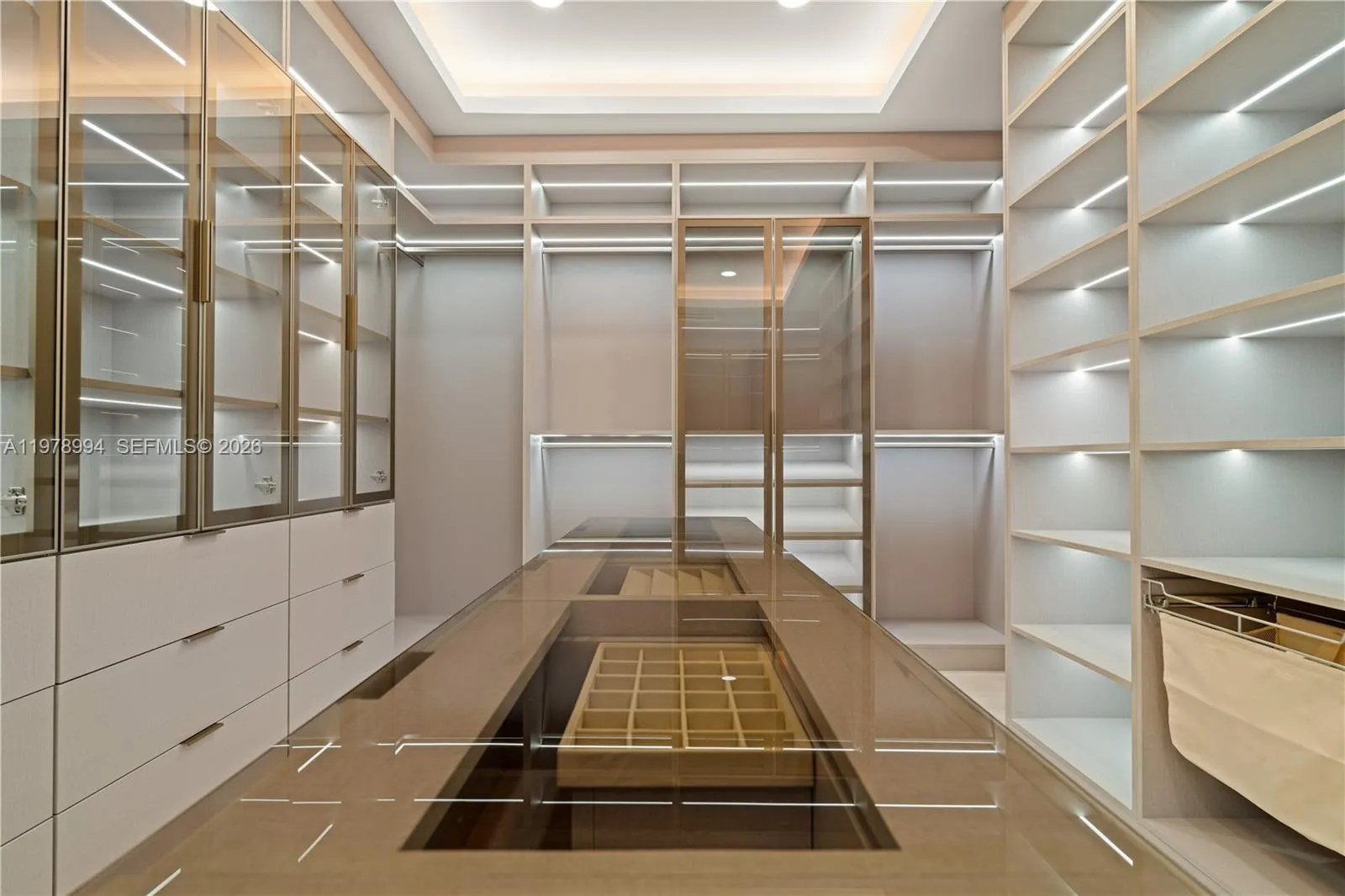 2311 Sw 108th Ter, Davie, Florida 33324, Davie, Florida 33324, 8 Bedrooms Bedrooms, ,8 BathroomsBathrooms,Residential Lease,For Rent,2311 Sw 108th Ter, Davie, Florida 33324,A11978994