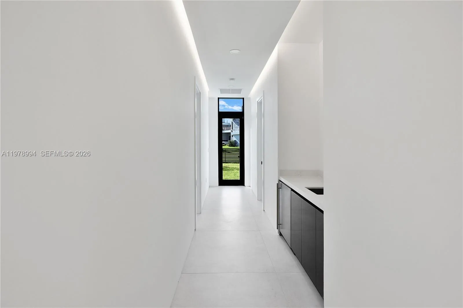 2311 Sw 108th Ter, Davie, Florida 33324, Davie, Florida 33324, 8 Bedrooms Bedrooms, ,8 BathroomsBathrooms,Residential Lease,For Rent,2311 Sw 108th Ter, Davie, Florida 33324,A11978994