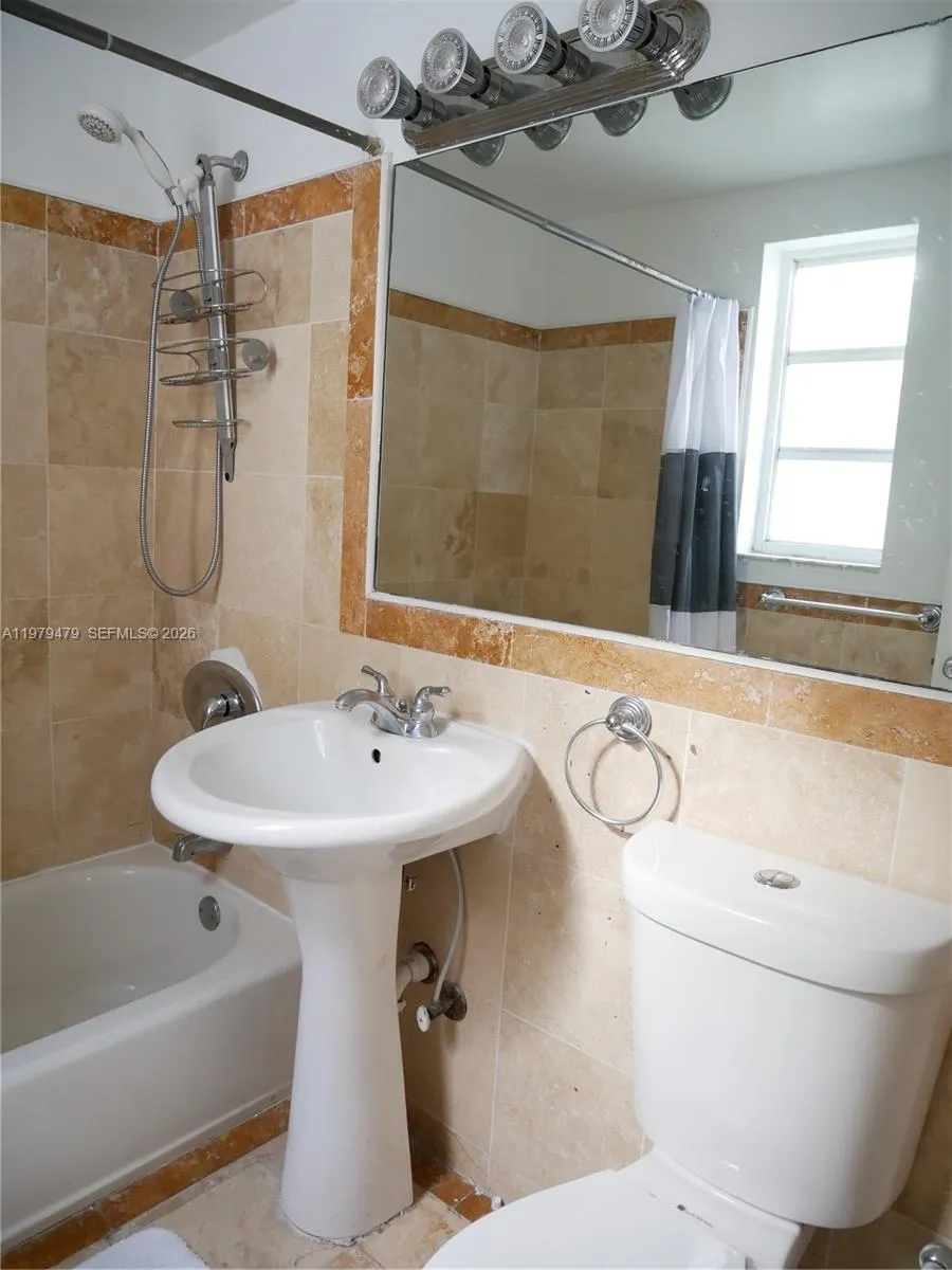 631 Euclid Ave 7, Miami Beach, Florida 33139, Miami Beach, Florida 33139, 1 Bedroom Bedrooms, ,1 BathroomBathrooms,Residential Lease,For Rent,631 Euclid Ave 7, Miami Beach, Florida 33139,A11979479