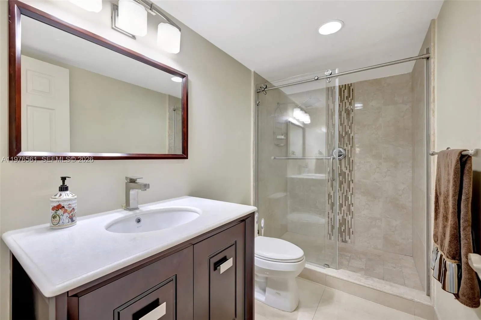 4100 Galt Ocean Dr 307, Fort Lauderdale, Florida 3, Fort Lauderdale, Florida 33308, 2 Bedrooms Bedrooms, ,2 BathroomsBathrooms,Residential,For Sale,4100 Galt Ocean Dr 307, Fort Lauderdale, Florida 3,A11976561