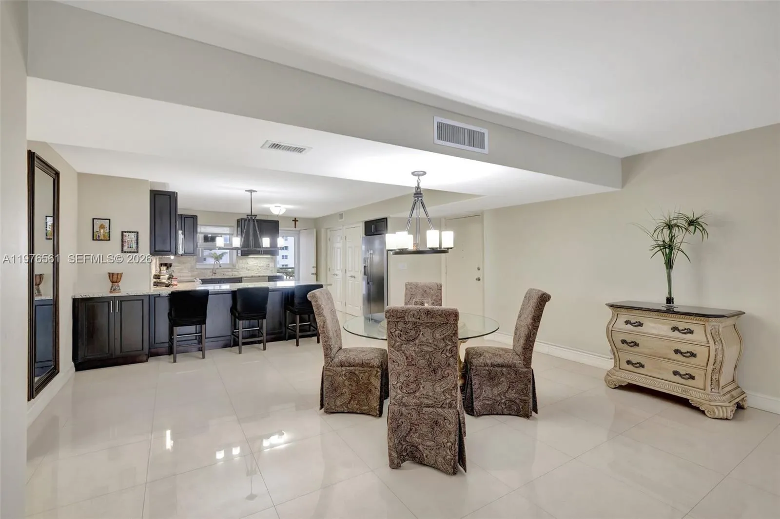 4100 Galt Ocean Dr 307, Fort Lauderdale, Florida 3, Fort Lauderdale, Florida 33308, 2 Bedrooms Bedrooms, ,2 BathroomsBathrooms,Residential,For Sale,4100 Galt Ocean Dr 307, Fort Lauderdale, Florida 3,A11976561