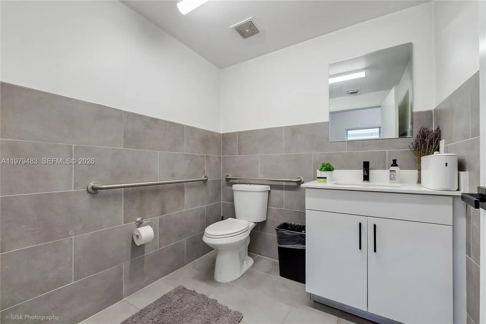 13040 Sw 123rd Ave, Miami, Florida 33186, Miami, Florida 33186, ,Commercial Lease,For Rent,13040 Sw 123rd Ave, Miami, Florida 33186,A11979483