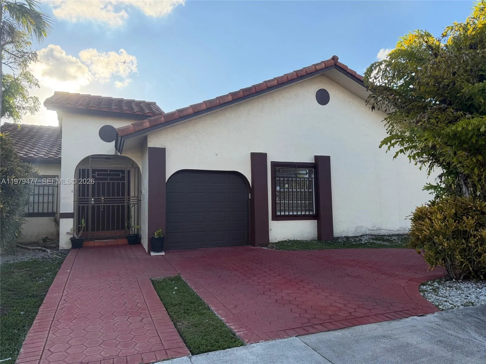 1090 Nw 128th Ct, Miami, Florida 33182, Miami, Florida 33182, 3 Bedrooms Bedrooms, ,2 BathroomsBathrooms,Residential,For Sale,1090 Nw 128th Ct, Miami, Florida 33182,A11979477