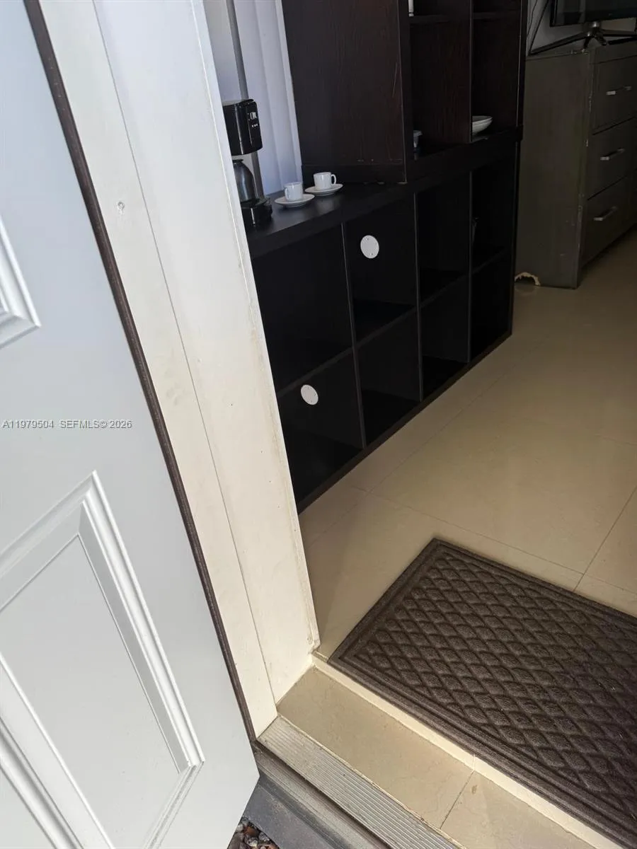North Miami Beach, Florida 33179, ,1 BathroomBathrooms,Residential Lease,For Rent,A11979504