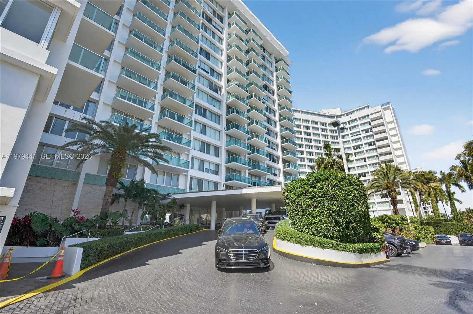 1000 West Ave 923, Miami Beach, Florida 33139, Miami Beach, Florida 33139, 1 Bedroom Bedrooms, ,1 BathroomBathrooms,Residential Lease,For Rent,1000 West Ave 923, Miami Beach, Florida 33139,A11979441