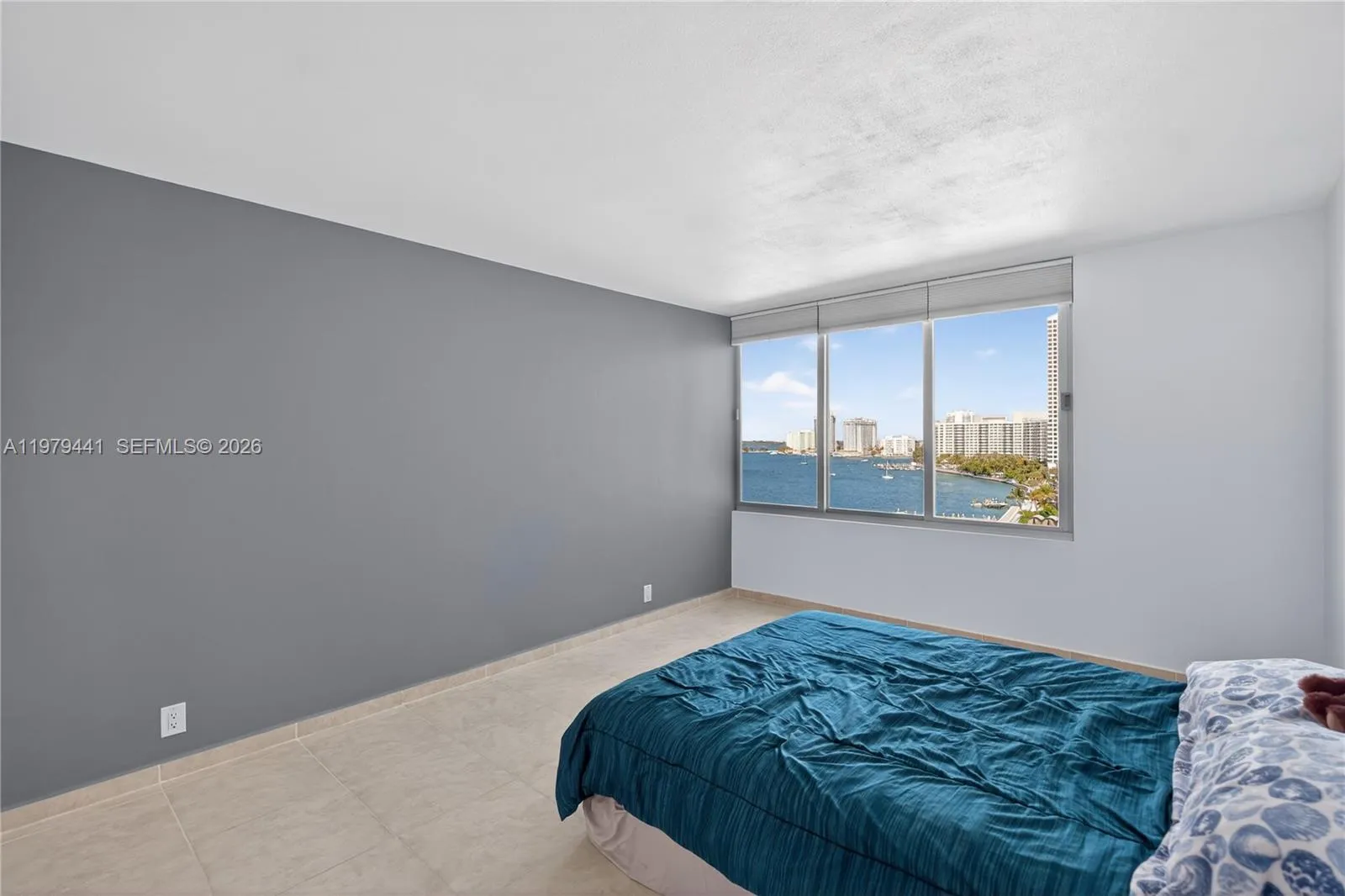 1000 West Ave 923, Miami Beach, Florida 33139, Miami Beach, Florida 33139, 1 Bedroom Bedrooms, ,1 BathroomBathrooms,Residential Lease,For Rent,1000 West Ave 923, Miami Beach, Florida 33139,A11979441