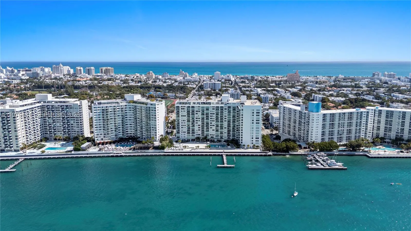 1000 West Ave 923, Miami Beach, Florida 33139, Miami Beach, Florida 33139, 1 Bedroom Bedrooms, ,1 BathroomBathrooms,Residential Lease,For Rent,1000 West Ave 923, Miami Beach, Florida 33139,A11979441