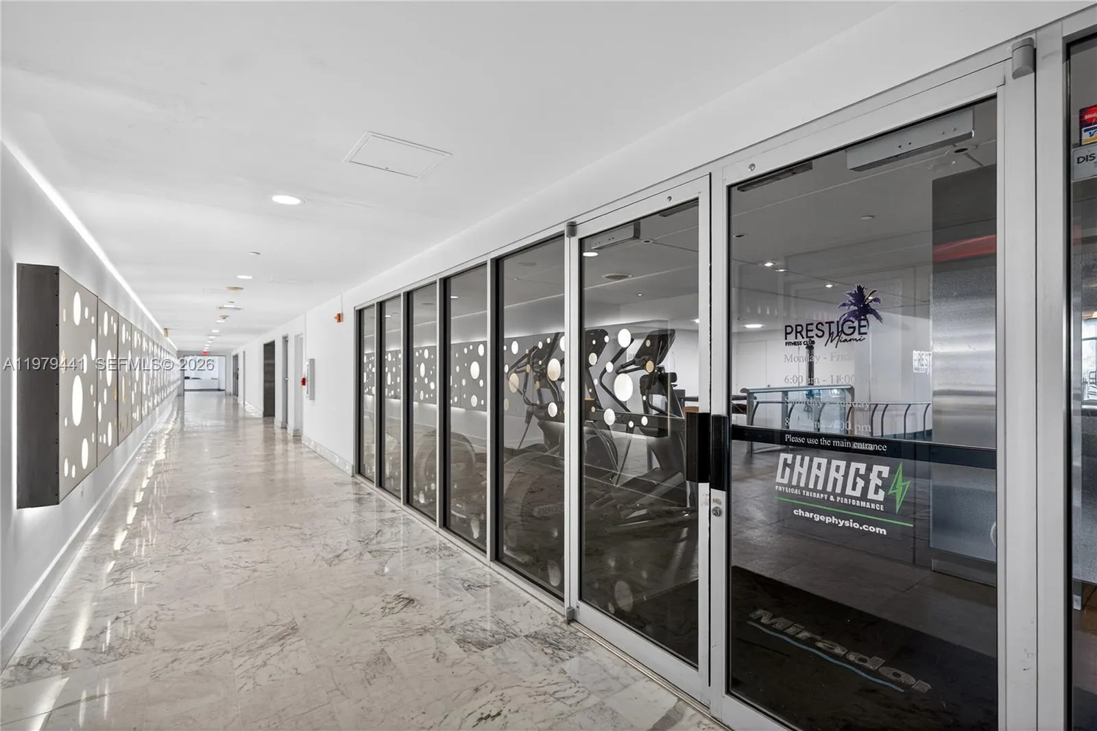 1000 West Ave 923, Miami Beach, Florida 33139, Miami Beach, Florida 33139, 1 Bedroom Bedrooms, ,1 BathroomBathrooms,Residential Lease,For Rent,1000 West Ave 923, Miami Beach, Florida 33139,A11979441