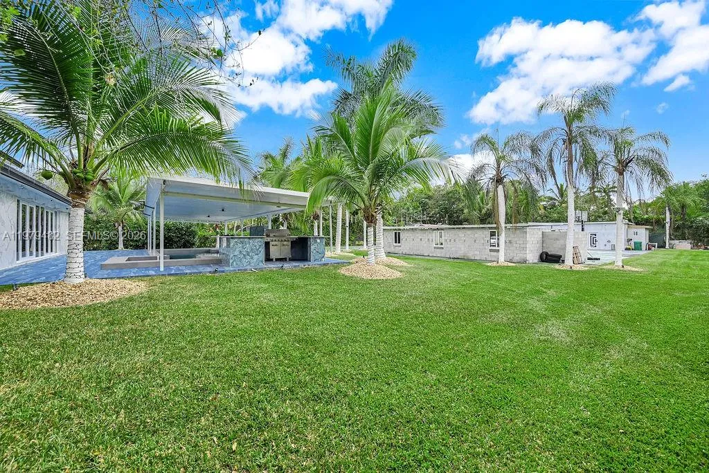 7830 Sw 120th St, Pinecrest, Florida 33156, Pinecrest, Florida 33156, 5 Bedrooms Bedrooms, ,4 BathroomsBathrooms,Residential Lease,For Rent,7830 Sw 120th St, Pinecrest, Florida 33156,A11979482