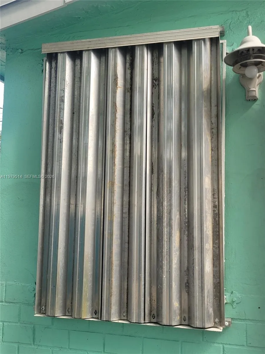 2239 Sheridan St, Hollywood, Florida 33020, Hollywood, Florida 33020, 2 Bedrooms Bedrooms, ,1 BathroomBathrooms,Residential,For Sale,2239 Sheridan St, Hollywood, Florida 33020,A11979514