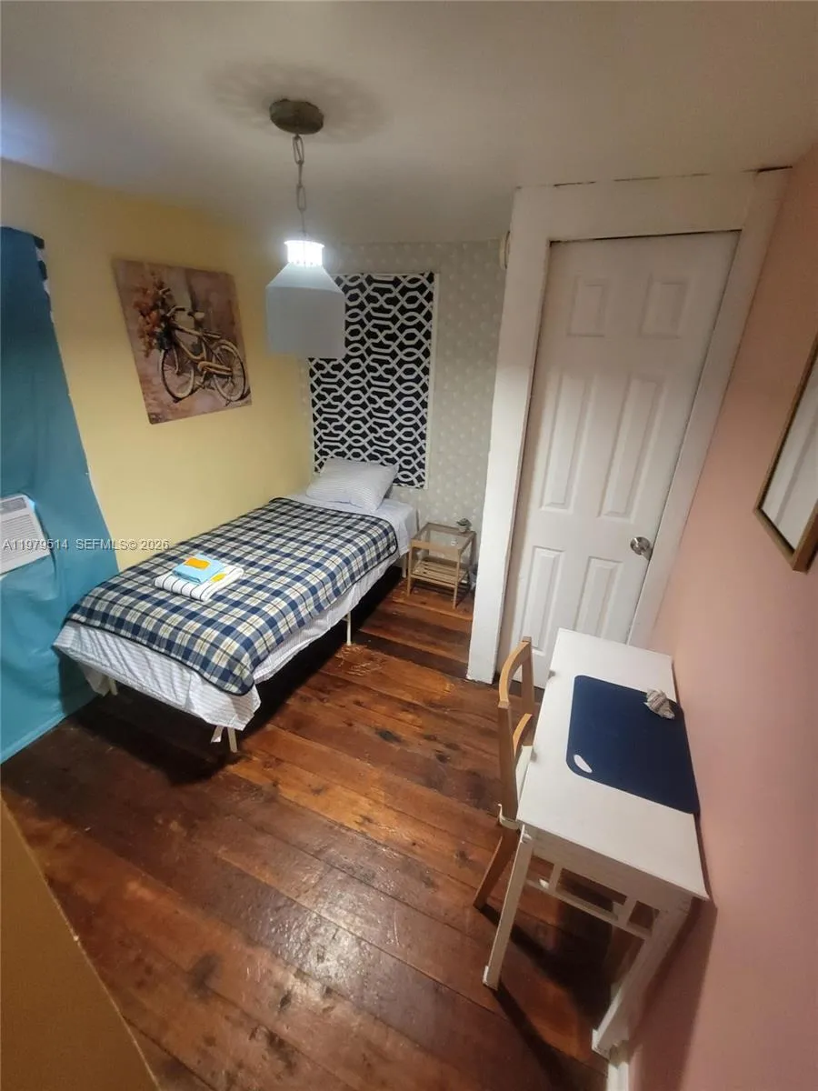 2239 Sheridan St, Hollywood, Florida 33020, Hollywood, Florida 33020, 2 Bedrooms Bedrooms, ,1 BathroomBathrooms,Residential,For Sale,2239 Sheridan St, Hollywood, Florida 33020,A11979514