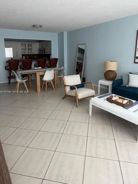 5601 Collins Ave 505, Miami Beach, Florida 33140, Miami Beach, Florida 33140, 2 Bedrooms Bedrooms, ,2 BathroomsBathrooms,Residential,For Sale,5601 Collins Ave 505, Miami Beach, Florida 33140,A11977899