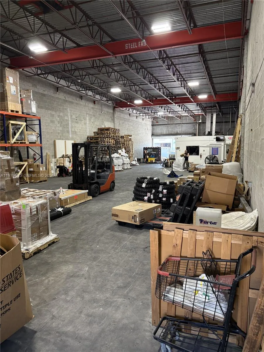 7975 Nw 21 Street, Doral, Florida 33122, Doral, Florida 33122, ,Commercial Lease,For Rent,7975 Nw 21 Street, Doral, Florida 33122,A11979535