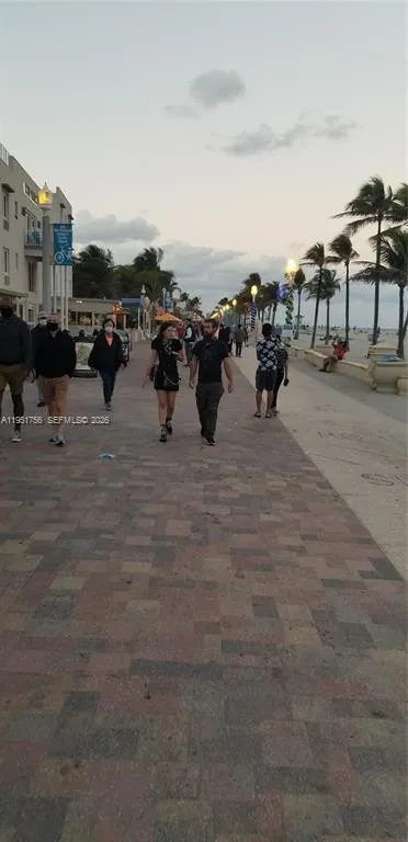 1985 S Ocean Dr 15m, Hallandale Beach, Florida 330, Hallandale Beach, Florida 33009, 1 Bedroom Bedrooms, ,1 BathroomBathrooms,Residential Lease,For Rent,1985 S Ocean Dr 15m, Hallandale Beach, Florida 330,A11951756