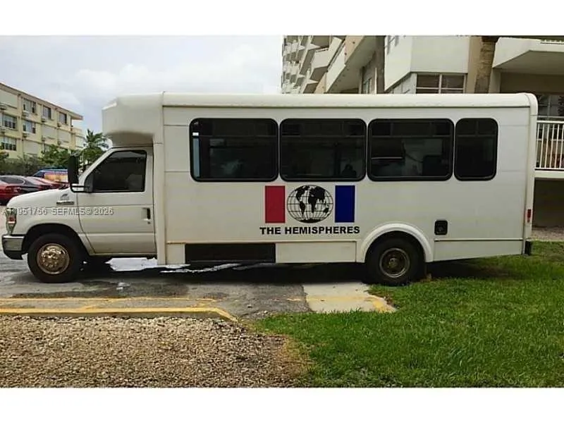 1985 S Ocean Dr 15m, Hallandale Beach, Florida 330, Hallandale Beach, Florida 33009, 1 Bedroom Bedrooms, ,1 BathroomBathrooms,Residential Lease,For Rent,1985 S Ocean Dr 15m, Hallandale Beach, Florida 330,A11951756