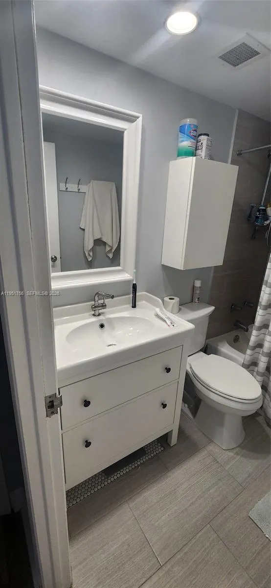 remember this unit has 1.5 bathrooms which can be 2 full bathrooms someday !
