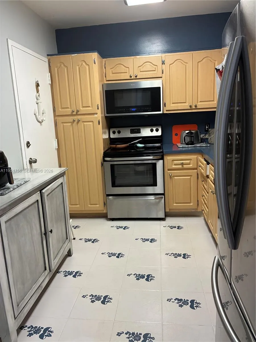 ready for you to begin cooking a great breakfast, lunch, brunch, and dinner.