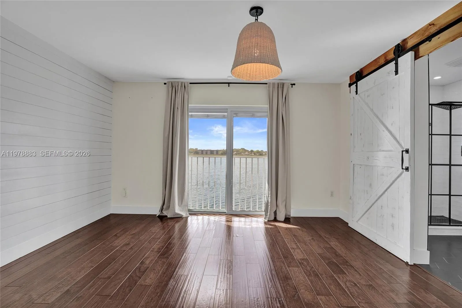 20822 San Simeon Way 103, Miami, Florida 33179, Miami, Florida 33179, 2 Bedrooms Bedrooms, ,2 BathroomsBathrooms,Residential Lease,For Rent,20822 San Simeon Way 103, Miami, Florida 33179,A11978883