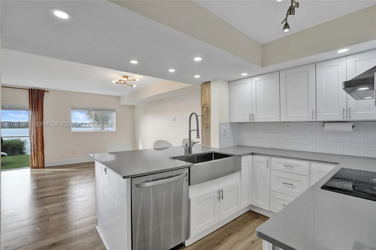 20822 San Simeon Way 103, Miami, Florida 33179, Miami, Florida 33179, 2 Bedrooms Bedrooms, ,2 BathroomsBathrooms,Residential Lease,For Rent,20822 San Simeon Way 103, Miami, Florida 33179,A11978883