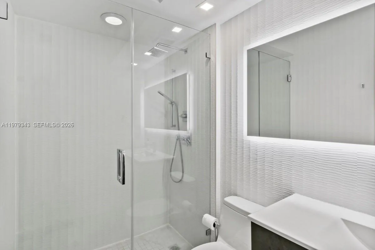 110 Washington Ave 1411, Miami Beach, Florida 3313, Miami Beach, Florida 33139, 1 Bedroom Bedrooms, ,1 BathroomBathrooms,Residential Lease,For Rent,110 Washington Ave 1411, Miami Beach, Florida 3313,A11979343