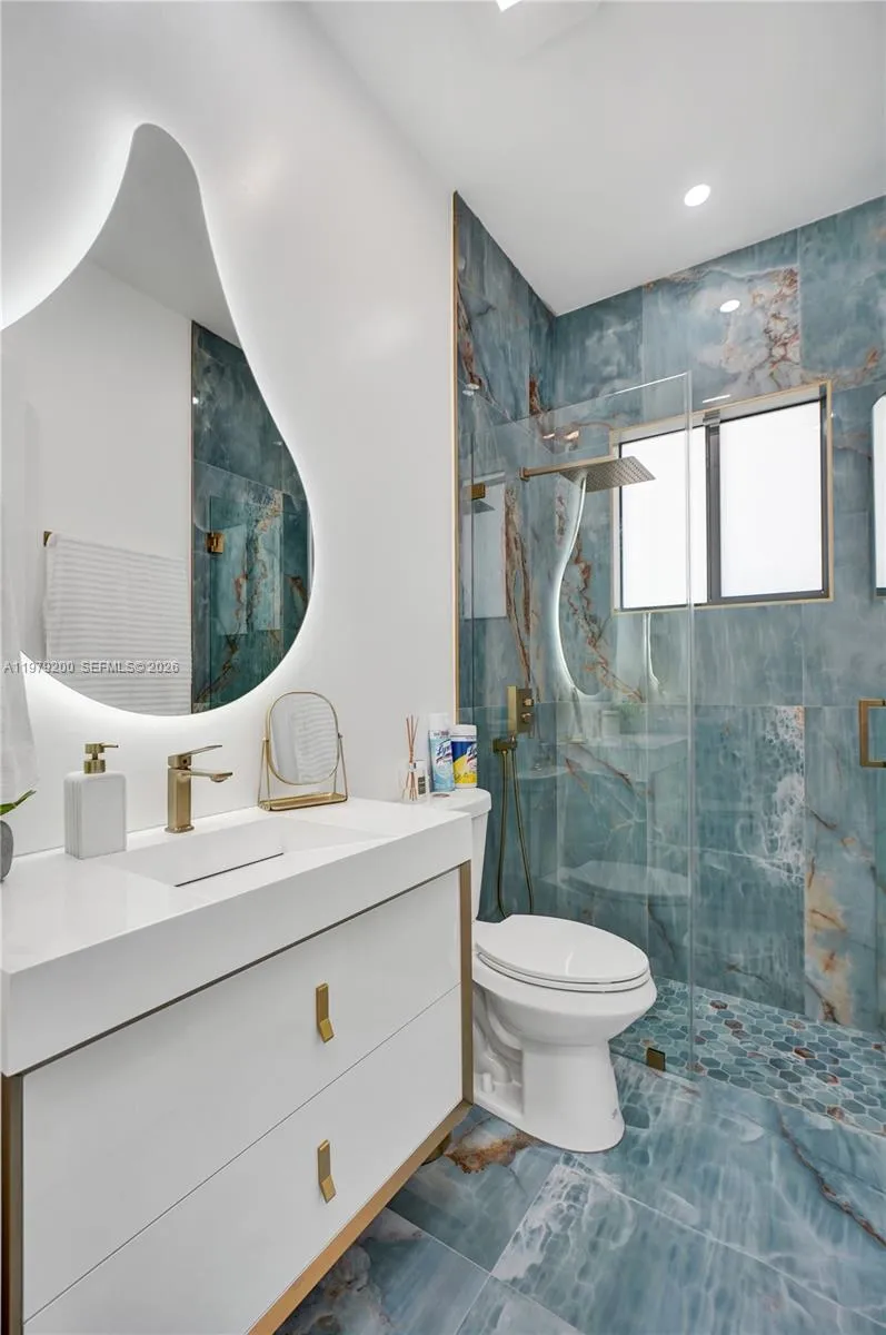 13676 Sw 33rd Ter, Miami, Florida 33175, Miami, Florida 33175, 5 Bedrooms Bedrooms, ,4 BathroomsBathrooms,Residential,For Sale,13676 Sw 33rd Ter, Miami, Florida 33175,A11979200