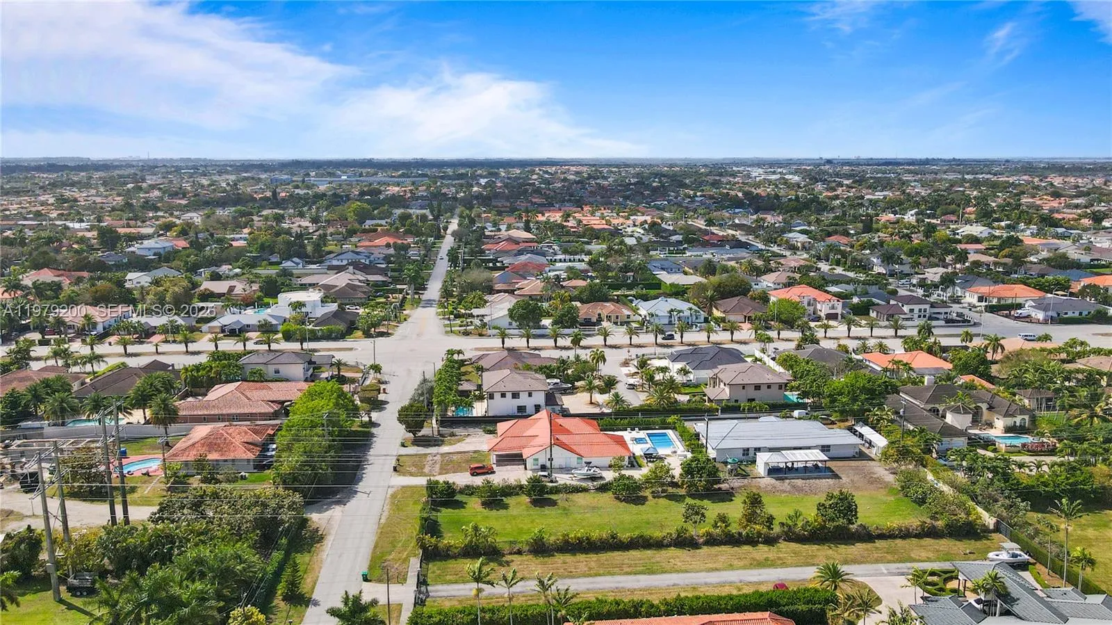 13676 Sw 33rd Ter, Miami, Florida 33175, Miami, Florida 33175, 5 Bedrooms Bedrooms, ,4 BathroomsBathrooms,Residential,For Sale,13676 Sw 33rd Ter, Miami, Florida 33175,A11979200