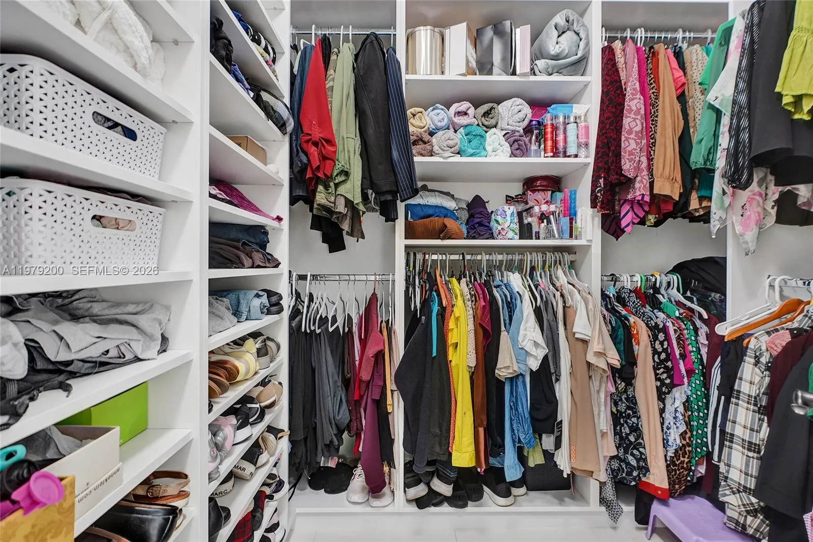 13676 Sw 33rd Ter, Miami, Florida 33175, Miami, Florida 33175, 5 Bedrooms Bedrooms, ,4 BathroomsBathrooms,Residential,For Sale,13676 Sw 33rd Ter, Miami, Florida 33175,A11979200