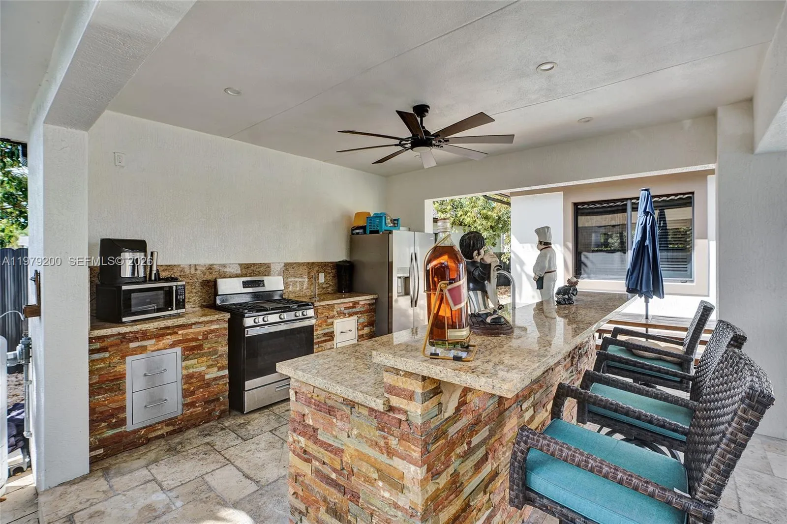 13676 Sw 33rd Ter, Miami, Florida 33175, Miami, Florida 33175, 5 Bedrooms Bedrooms, ,4 BathroomsBathrooms,Residential,For Sale,13676 Sw 33rd Ter, Miami, Florida 33175,A11979200